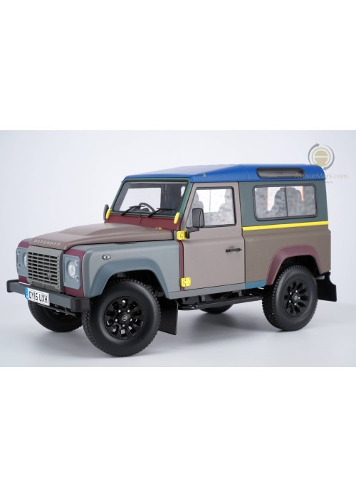 Almost Real Land Rover Defender 90 'Paul Smith' Edition 2015 - 1:18