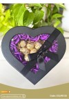 ချောကလပ်နှင့်နှင်းဆီပန်း လက်ဆောင်ဗူးပန်းစည်း Flower box with Chocolate Bouquet CCLFB125
