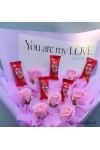 Kit Kat ချောကလပ် ရေမွှေးနှင်းဆီ ပန်းခြောက် ပန်းစည်း 5 Kit Kat Chocolate and Some Artificial Soap Flower Bouquet CCLFB115