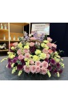 ရောင်စုံ နှင်းဆီပန်း ပန်းခြင်း Fresh Flower Basket with roses and some seasonal leaves FBK101