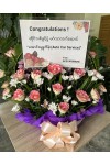 နှင်းဆီပန်း ပန်းခြင်း Fresh Flower Basket with roses and some seasonal leaves FBK103