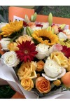 ရောင်စုံပန်းစည်း Assorted Mixed Fresh Flower FFB102