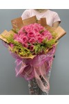 နှင်းဆီပန်း ပန်းစည်း အရံပန်းအပါ Fresh Flower Bouquet approx 30 roses with some seasonal green leaves FFB103