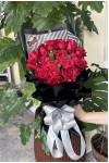နှင်းဆီပန်း ပန်းစည်း Fresh Flower Bouquet approx 30 roses FFB105
