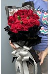 နှင်းဆီပန်း ပန်းစည်း Fresh Flower Bouquet approx 30 roses FFB105
