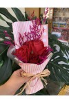 မီနီ နှင်းဆီပန်း ပန်းစည်း Mini Fresh Flower Bouquet approx 3-5 roses with some seasonal leaves FFB113