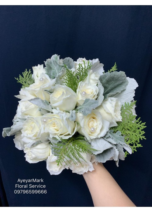 သတိုးသမီး လက်ကိုင်ပန်းစည်း Fresh Flower Bridal Bouquet WFB102